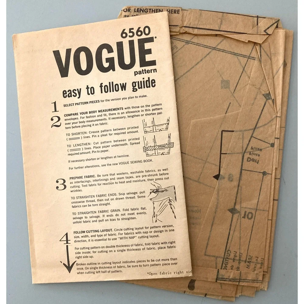 Vogue 6560 Pattern Mod Princess-shape Tunic Pants Misses Sz 10 Bust 31 Uncut 60s
